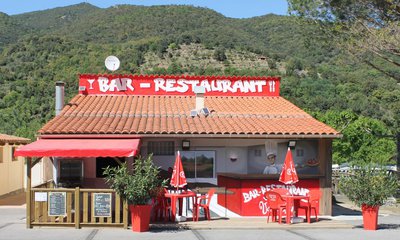 restaurant-ext-le-vallespir-photo-1-e1537954742990