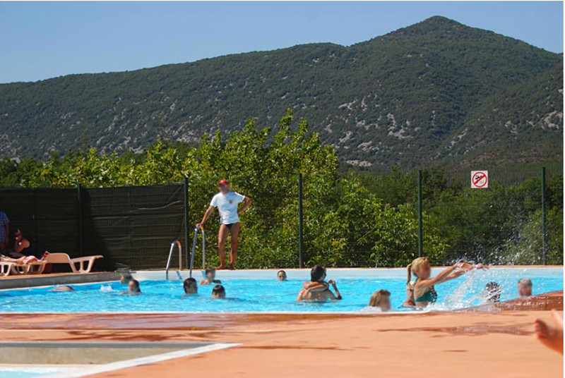 Camping Castel Fizel piscine