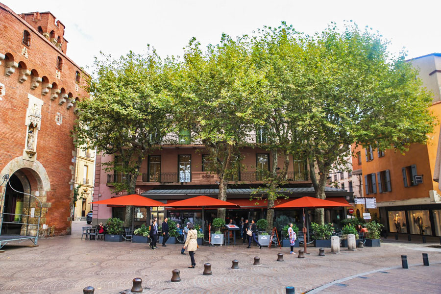 terrasse-cafe-de-la-poste