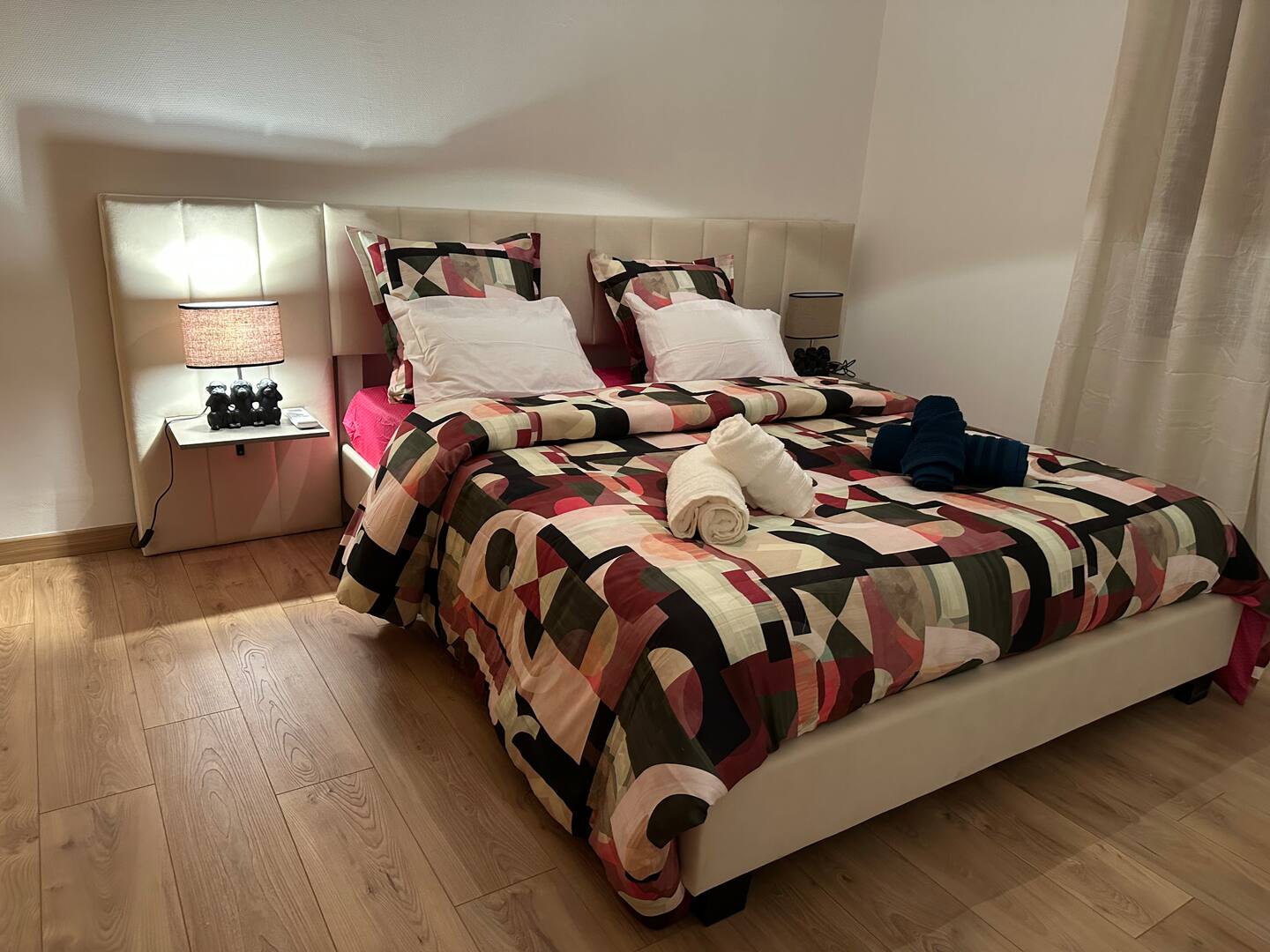 Chambre avec lit en 160 cm