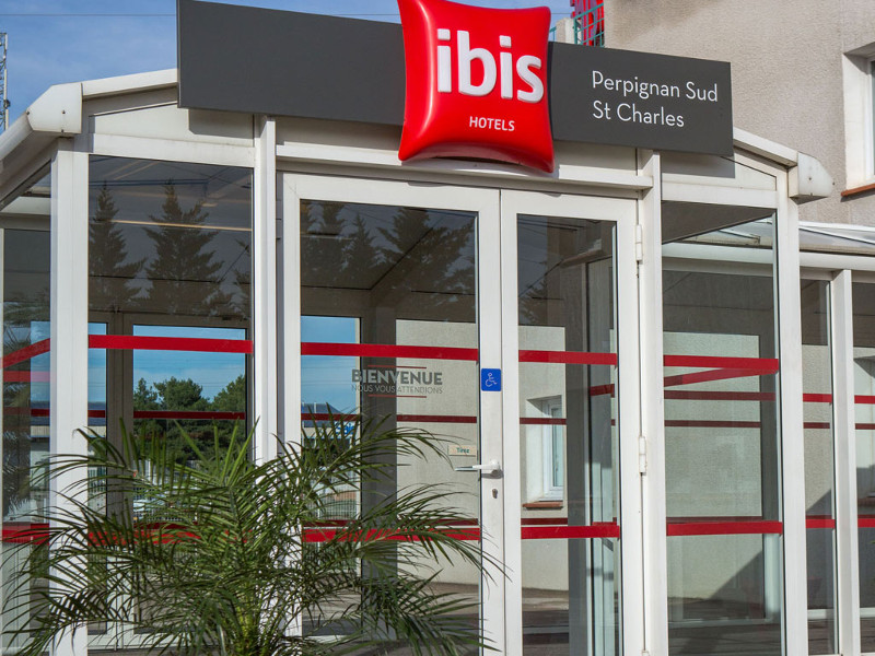 Ibis Saint Charles 1