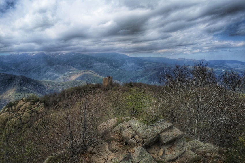 Vue sur la tour à signaux, depuis la tour médiane