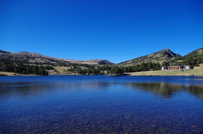 Lac des Camporells et refuge